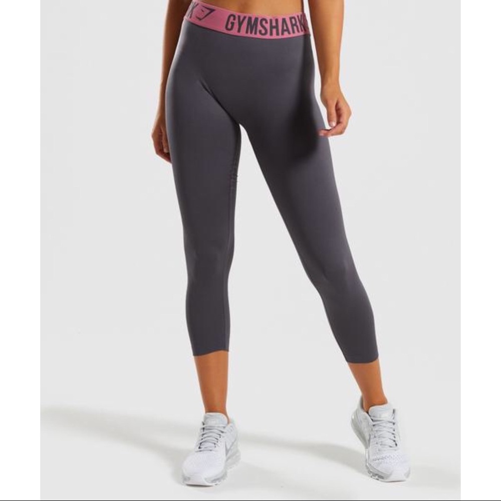 NWT Gymshark Cropped Leggings